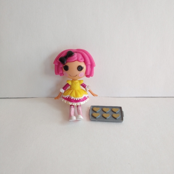 Lalaloopsy | Toys | Mini Lalaloopsy Crumbs Sugar Cookie Doll And Cookie ...